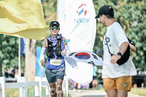 BIB: 
                            <button type="button" onclick="openModal(25954446)" class="btn btn-primary btn-sm float-right btn-popup" data-toggle="modal" data-target=".modal-high-quality">
                        <i class="fas fa-shopping-cart"></i> Add to Cart
                    </button>
                                            <button type="button" onclick="isThisMe(25954446, true)" class="btn btn-success btn-sm float-right btn-popup btn-isme hidden" data-toggle="tooltip" data-placement="bottom" title="นี่คือรูปของคุณใช่ไหม คลิกที่นี่เพื่อเอาเข้าอัลบั้ม">
                        <i class="fas fa-plus"></i> Add to album
                    </button>
                    <button type="button" onclick="isThisMe(25954446, false)" class="btn btn-warning btn-sm float-right btn-popup btn-isnotme hidden">
                        <i class="fas fa-ban"></i> Remove from album
                    </button>